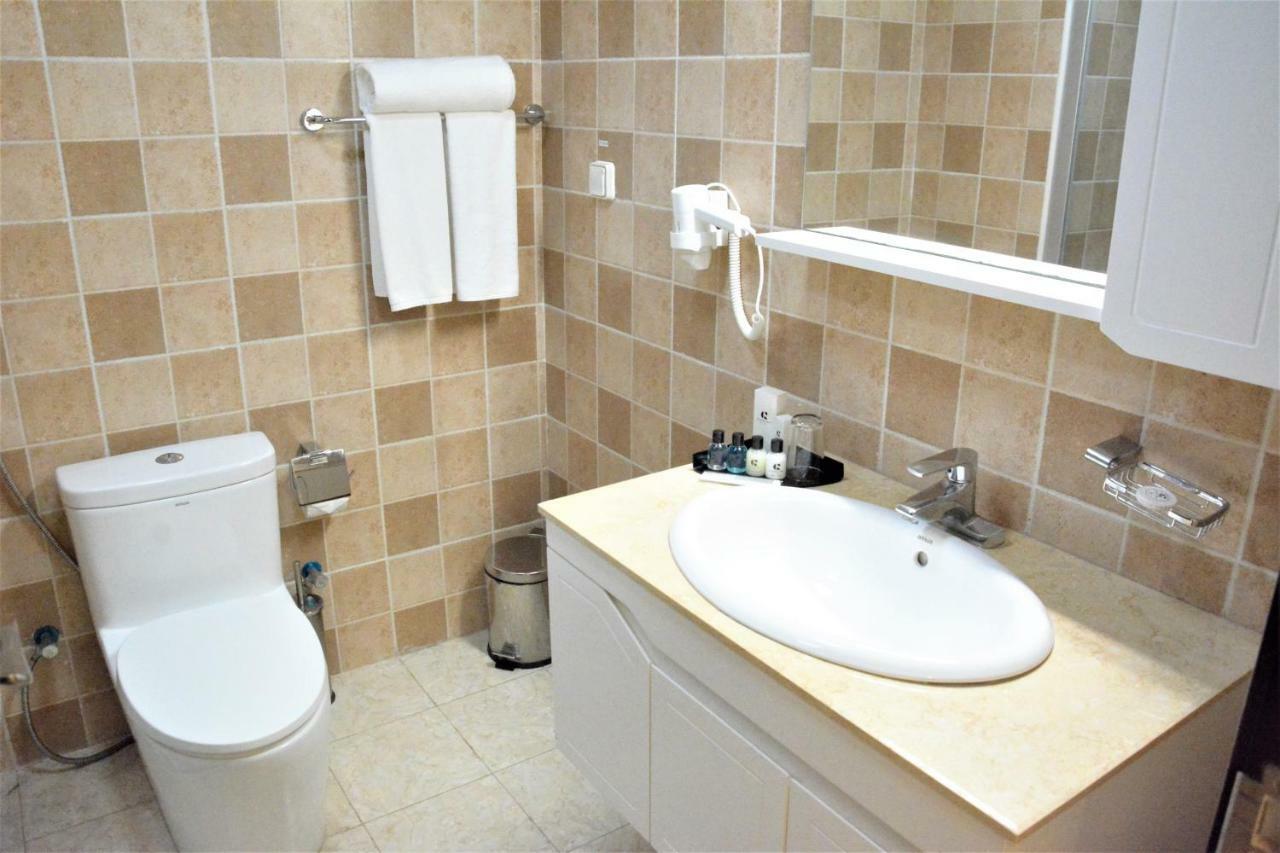 Capital Hotel Djibouti Djibouti City Екстериор снимка